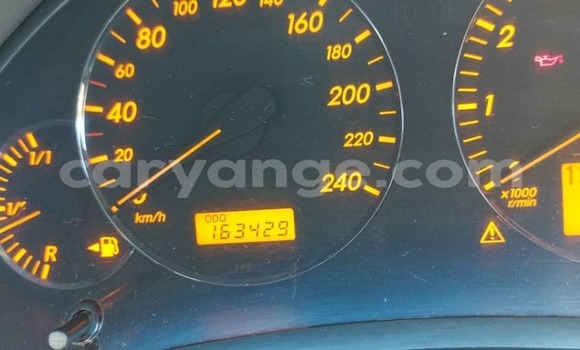 Acheter Occasion Voiture Toyota Avensis Blanc à Windhoek, Namibie Acheter Occasion Voiture Toyota Avensis Blanc à Windhoek, Namibie