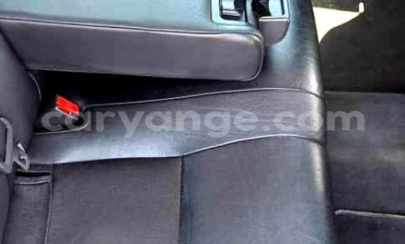 Acheter Occasion Voiture Toyota Avensis Blanc à Windhoek, Namibie Acheter Occasion Voiture Toyota Avensis Blanc à Windhoek, Namibie