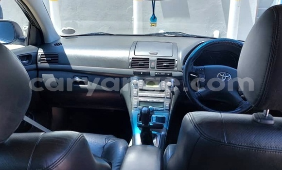 Acheter Occasion Voiture Toyota Avensis Blanc à Windhoek, Namibie Acheter Occasion Voiture Toyota Avensis Blanc à Windhoek, Namibie