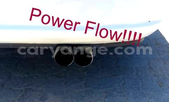 Acheter Occasion Voiture Toyota Avensis Blanc à Windhoek, Namibie Acheter Occasion Voiture Toyota Avensis Blanc à Windhoek, Namibie