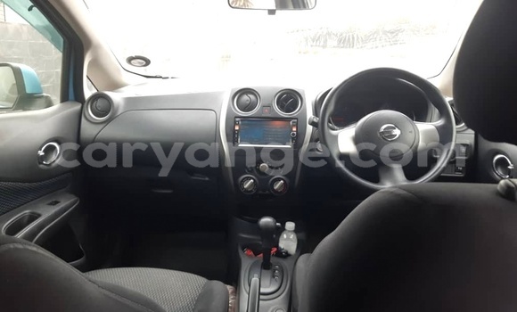 Acheter Occasion Voiture Nissan Note Bleu à Windhoek, Namibie Acheter Occasion Voiture Nissan Note Bleu à Windhoek, Namibie