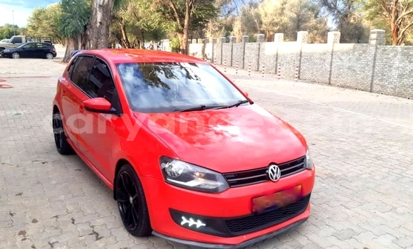 Acheter Occasion Voiture Volkswagen Polo Rouge à Okahandja, Namibie Acheter Occasion Voiture Volkswagen Polo Rouge à Okahandja, Namibie