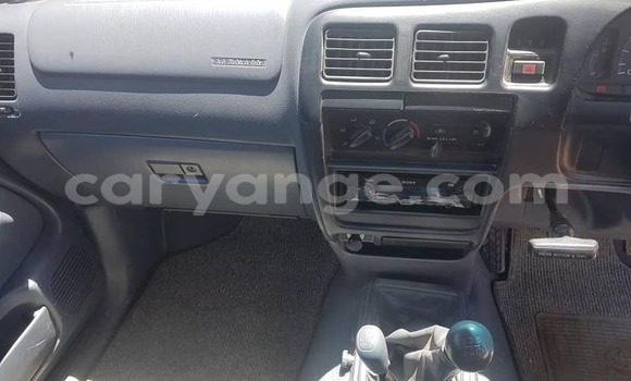 Buy Used Toyota Hilux White Car in Gobabis in Omaheke Buy Used Toyota Hilux White Car in Gobabis in Omaheke