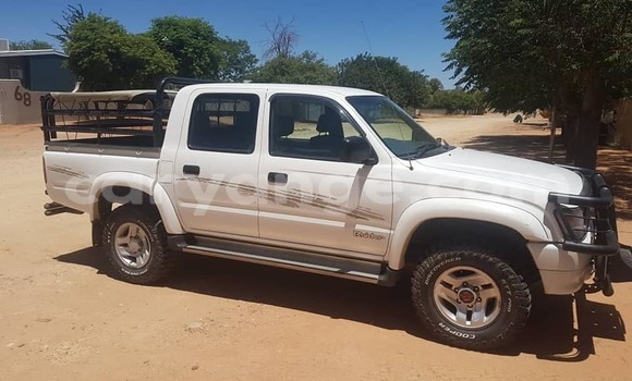 Buy Used Toyota Hilux White Car in Gobabis in Omaheke Buy Used Toyota Hilux White Car in Gobabis in Omaheke
