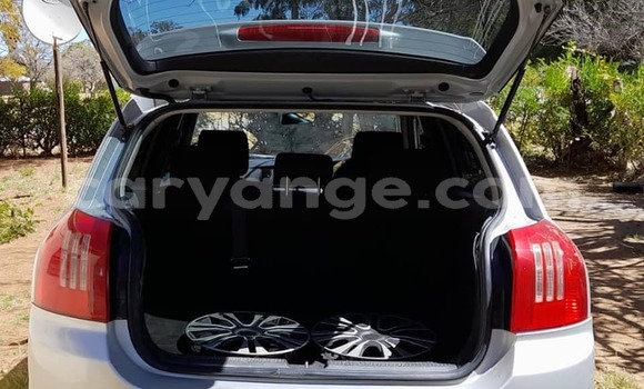 Buy Used Toyota Runx Silver Car in Gobabis in Omaheke Buy Used Toyota Runx Silver Car in Gobabis in Omaheke