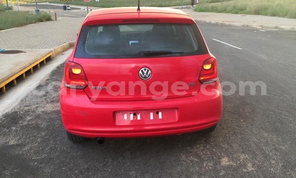 Acheter Occasion Voiture Volkswagen Polo Rouge à Windhoek, Namibie Acheter Occasion Voiture Volkswagen Polo Rouge à Windhoek, Namibie