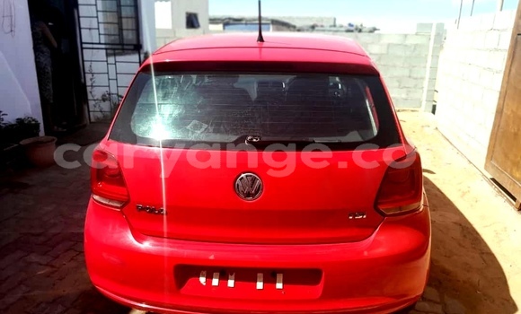 Acheter Occasion Voiture Volkswagen Polo Rouge à Windhoek, Namibie Acheter Occasion Voiture Volkswagen Polo Rouge à Windhoek, Namibie