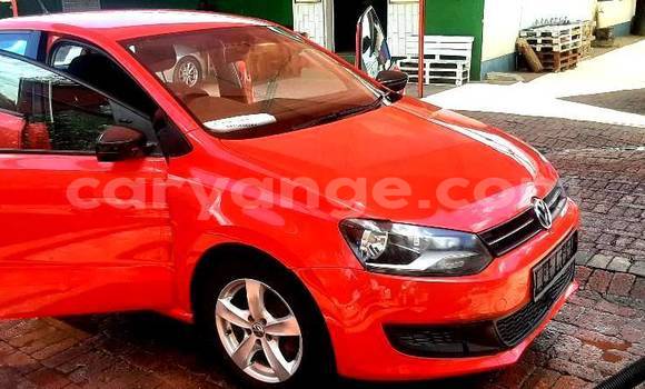 Acheter Occasion Voiture Volkswagen Polo Rouge à Windhoek, Namibie Acheter Occasion Voiture Volkswagen Polo Rouge à Windhoek, Namibie