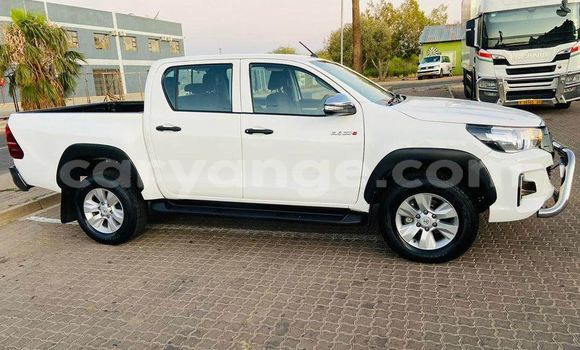 Buy Used Toyota Hilux White Car in Windhoek in Namibia Buy Used Toyota Hilux White Car in Windhoek in Namibia
