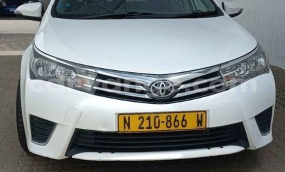 Acheter Occasion Voiture Toyota Corolla Blanc à Windhoek, Namibie Acheter Occasion Voiture Toyota Corolla Blanc à Windhoek, Namibie