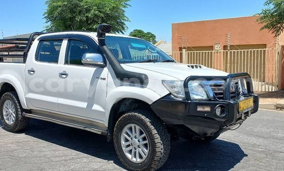 Buy Used Toyota Hilux White Car in Windhoek in Namibia