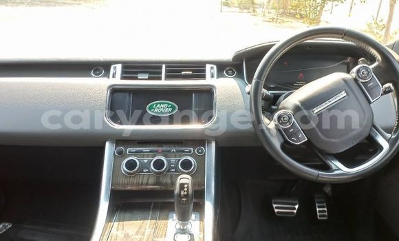 Acheter Occasion Voiture Land Rover Range Rover Sport Blanc à Windhoek, Namibie Acheter Occasion Voiture Land Rover Range Rover Sport Blanc à Windhoek, Namibie