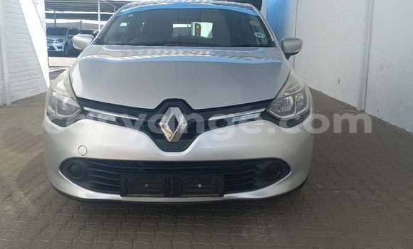 Buy Used Renault Clio Silver Car in Windhoek in Namibia