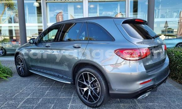 Buy Used Mercedes-Benz GLC 250D Silver Car in Henties Bay in Erongo Buy Used Mercedes-Benz GLC 250D Silver Car in Henties Bay in Erongo