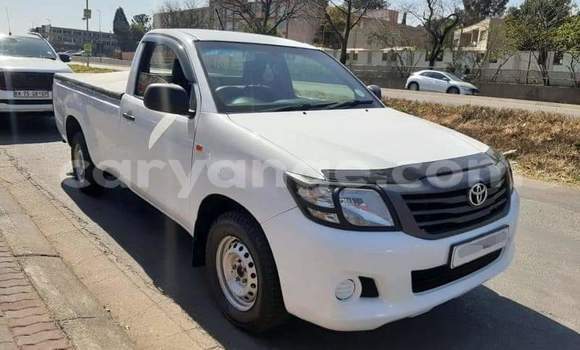 Buy Used Toyota Hilux White Car in Windhoek in Namibia Buy Used Toyota Hilux White Car in Windhoek in Namibia