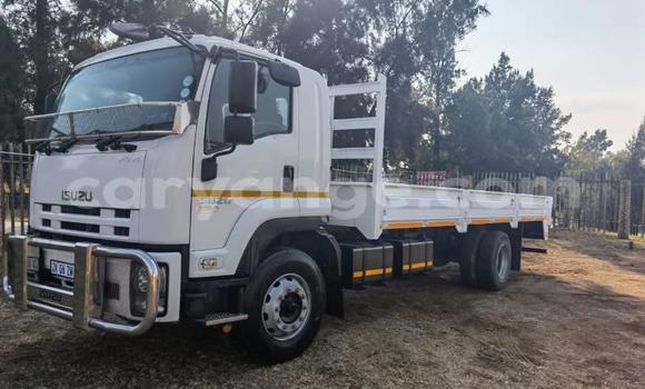Buy Used Isuzu FTR 850 White Truck in Windhoek in Namibia Buy Used Isuzu FTR 850 White Truck in Windhoek in Namibia