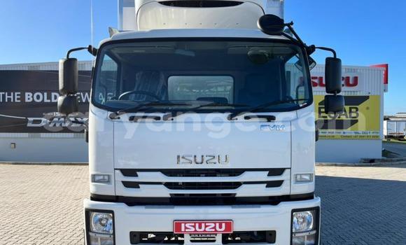 Buy Used Isuzu FTR 850 White Truck in Windhoek in Namibia Buy Used Isuzu FTR 850 White Truck in Windhoek in Namibia
