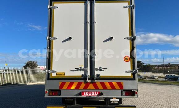 Buy Used Isuzu FTR 850 White Truck in Windhoek in Namibia Buy Used Isuzu FTR 850 White Truck in Windhoek in Namibia