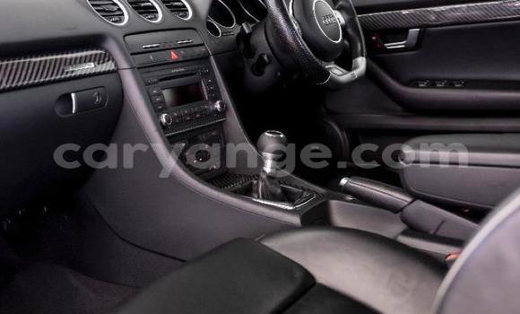 Acheter Occasion Voiture Audi S4 Noir à Windhoek, Namibie Acheter Occasion Voiture Audi S4 Noir à Windhoek, Namibie