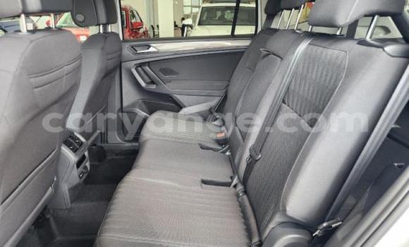 Acheter Occasion Voiture Volkswagen Tiguan Blanc à Windhoek, Namibie Acheter Occasion Voiture Volkswagen Tiguan Blanc à Windhoek, Namibie