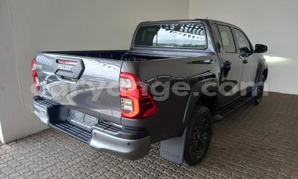 Acheter Occasion Voiture Toyota Hilux Blanc à Windhoek, Namibie Acheter Occasion Voiture Toyota Hilux Blanc à Windhoek, Namibie