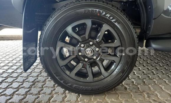 Acheter Occasion Voiture Toyota Hilux Blanc à Windhoek, Namibie Acheter Occasion Voiture Toyota Hilux Blanc à Windhoek, Namibie