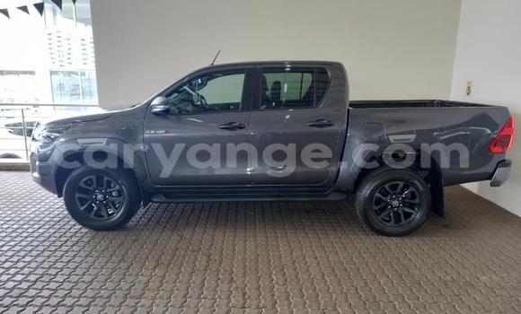 Acheter Occasion Voiture Toyota Hilux Blanc à Windhoek, Namibie Acheter Occasion Voiture Toyota Hilux Blanc à Windhoek, Namibie