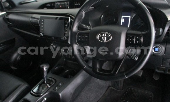 Buy Used Toyota Hilux White Car in Windhoek in Namibia Buy Used Toyota Hilux White Car in Windhoek in Namibia