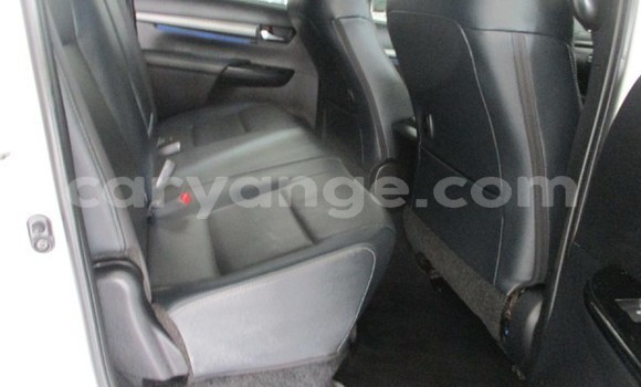 Buy Used Toyota Hilux White Car in Windhoek in Namibia Buy Used Toyota Hilux White Car in Windhoek in Namibia