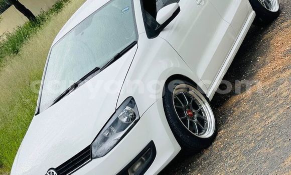 Buy Used Volkswagen Polo White Car in Windhoek in Namibia
