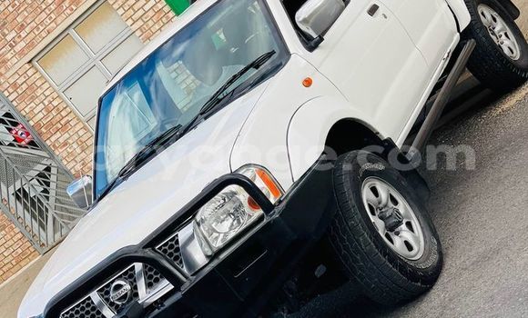 Acheter Occasion Voiture Nissan NP 300 Blanc à Windhoek, Namibie