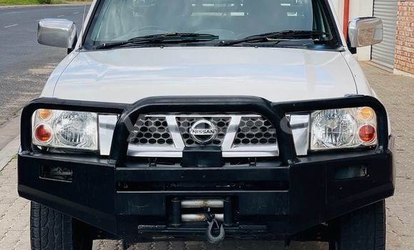 Acheter Occasion Voiture Nissan NP 300 Blanc à Windhoek, Namibie Acheter Occasion Voiture Nissan NP 300 Blanc à Windhoek, Namibie