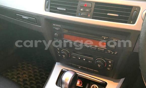 Acheter Occasion Voiture BMW 3–Series Rouge à Okahandja, Namibie Acheter Occasion Voiture BMW 3–Series Rouge à Okahandja, Namibie