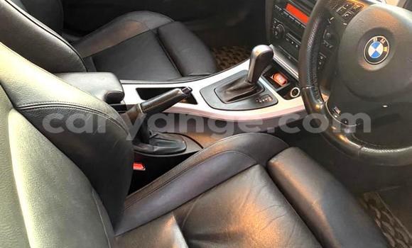 Acheter Occasion Voiture BMW 3–Series Rouge à Okahandja, Namibie Acheter Occasion Voiture BMW 3–Series Rouge à Okahandja, Namibie