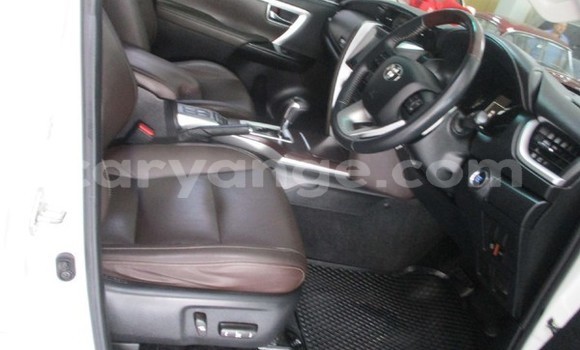 Buy Used Toyota Fortuner White Car in Windhoek in Namibia Buy Used Toyota Fortuner White Car in Windhoek in Namibia