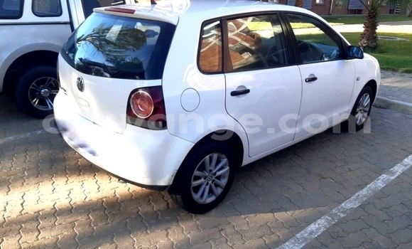 Acheter Occasion Voiture Volkswagen Polo Blanc à Windhoek, Namibie Acheter Occasion Voiture Volkswagen Polo Blanc à Windhoek, Namibie
