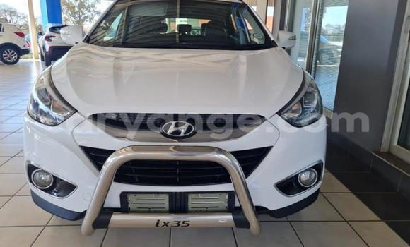 Buy Used Hyundai Ix35 White Car in Karasburg in Karas Buy Used Hyundai Ix35 White Car in Karasburg in Karas