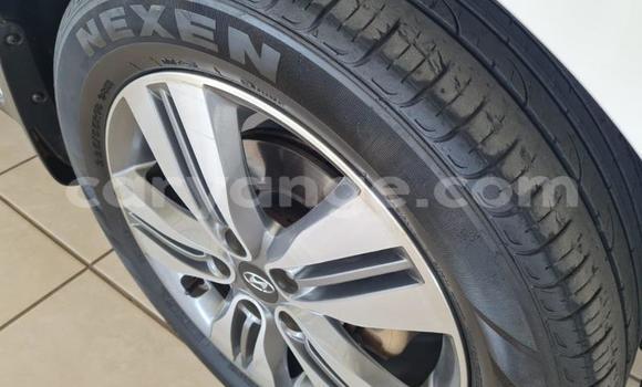 Buy Used Hyundai Ix35 White Car in Karasburg in Karas Buy Used Hyundai Ix35 White Car in Karasburg in Karas