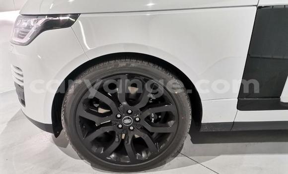 Acheter Occasion Voiture Land Rover Range Rover Blanc à Karasburg, Karas Acheter Occasion Voiture Land Rover Range Rover Blanc à Karasburg, Karas