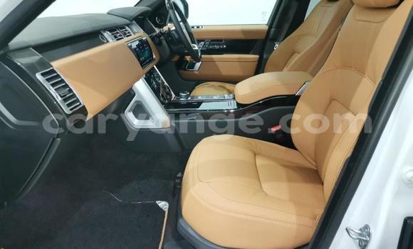 Acheter Occasion Voiture Land Rover Range Rover Blanc à Karasburg, Karas Acheter Occasion Voiture Land Rover Range Rover Blanc à Karasburg, Karas