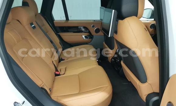 Acheter Occasion Voiture Land Rover Range Rover Blanc à Karasburg, Karas Acheter Occasion Voiture Land Rover Range Rover Blanc à Karasburg, Karas