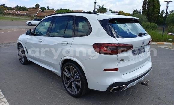 Acheter Occasion Voiture BMW X5 Blanc à Karasburg, Karas Acheter Occasion Voiture BMW X5 Blanc à Karasburg, Karas