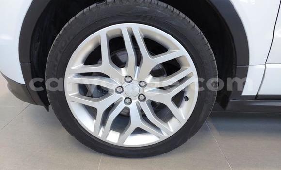 Acheter Occasion Voiture Land Rover Range Rover Evoque Blanc à Karasburg, Karas Acheter Occasion Voiture Land Rover Range Rover Evoque Blanc à Karasburg, Karas