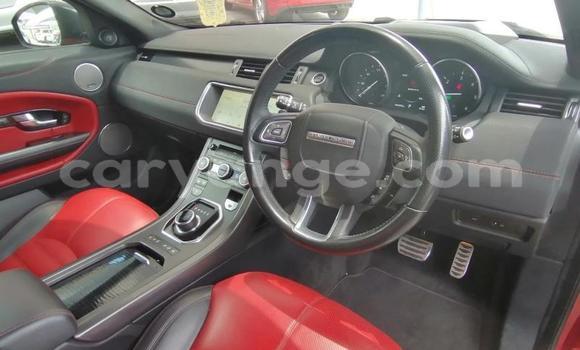 Acheter Occasion Voiture Land Rover Range Rover Evoque Rouge à Karasburg, Karas Acheter Occasion Voiture Land Rover Range Rover Evoque Rouge à Karasburg, Karas