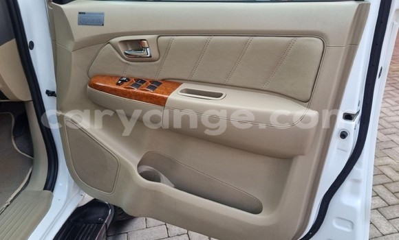 Buy Used Toyota Fortuner White Car in Windhoek in Namibia Buy Used Toyota Fortuner White Car in Windhoek in Namibia