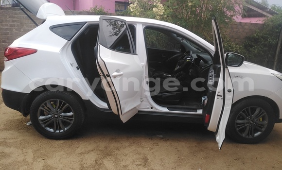 Acheter Occasion Voiture Honda Freed Blanc à Otjiwarongo, Namibie Acheter Occasion Voiture Honda Freed Blanc à Otjiwarongo, Namibie