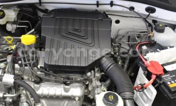 Buy Used Nissan NP 300 White Car in Windhoek in Namibia Buy Used Nissan NP 300 White Car in Windhoek in Namibia