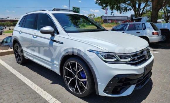 Buy Used Volkswagen Tiguan White Car in Windhoek in Namibia Buy Used Volkswagen Tiguan White Car in Windhoek in Namibia