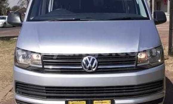Buy Used Volkswagen Caravelle Silver Car in Okakarara in Otjozondjupa