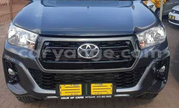 Buy Used Toyota Hilux Silver Car in Henties Bay in Erongo Buy Used Toyota Hilux Silver Car in Henties Bay in Erongo